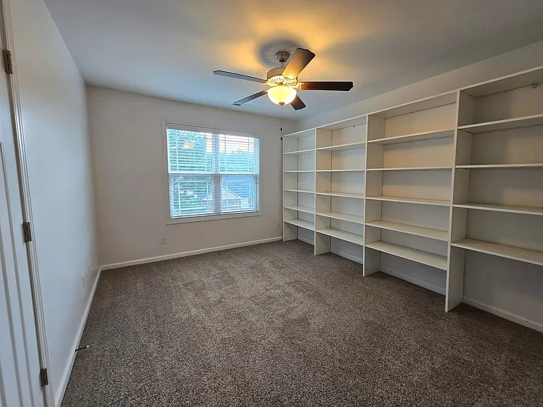 102 Whistling Pines Dr — Photo 28