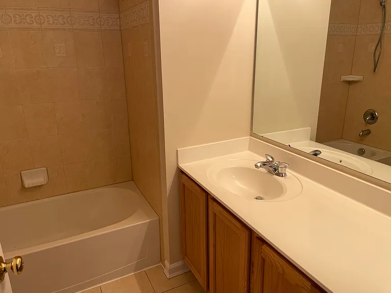 126 Paddock Dr — Photo 17