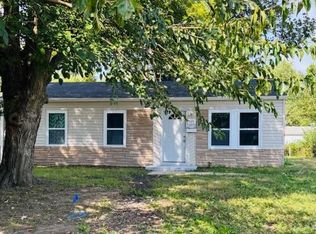 525 Saint Leo Dr, Cahokia, IL 62206