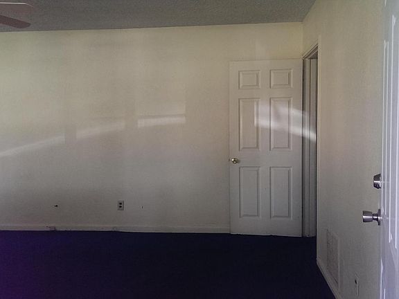 3rd image of 807 Mikael Ave
