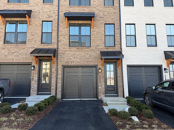 2nd image of 22889 Tawny Pine Sq