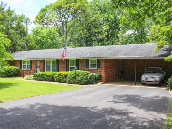 1022 Houston Dr, Murfreesboro, TN 37130