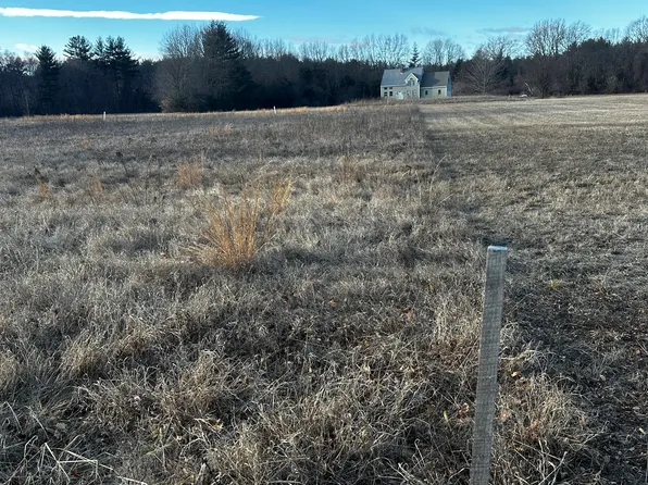 217 Pomeroy Meadow Rd Lot 3R, Southampton, MA 01073
