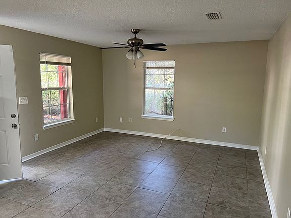 4th image of 1741 E Johnson Ave