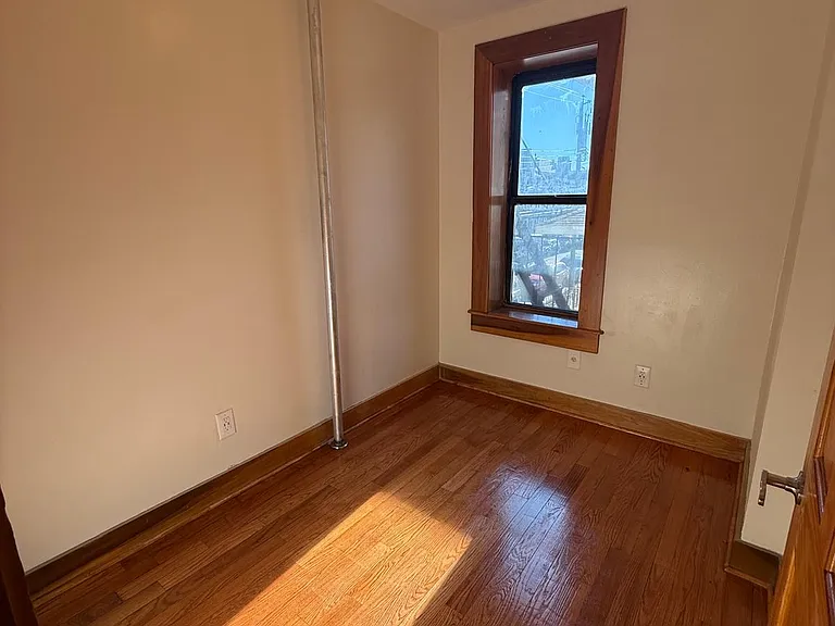 701 Avenue C #B3 — Photo 7