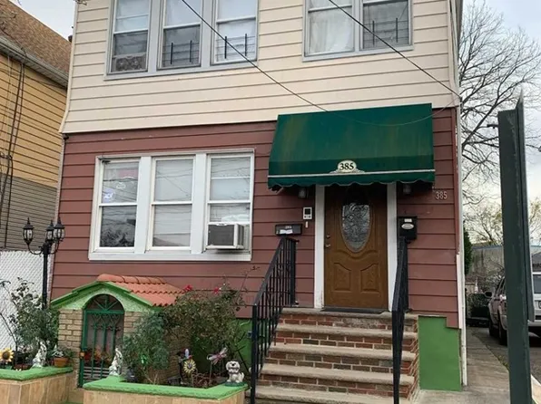 383 Oak St, Passaic, NJ 07055