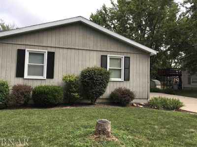 2412 Anchor Dr, Bloomington, IL, 61704