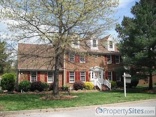 1st image of 625 Wickwood Dr