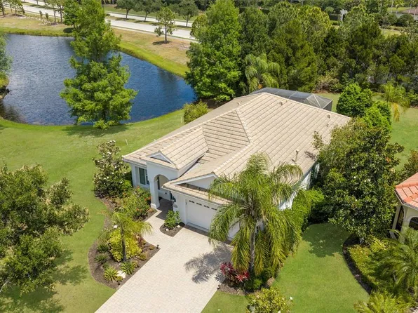 15422 HELMSDALE PLACE, LAKEWOOD RANCH, FL 34202