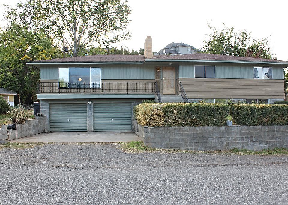 road view of house