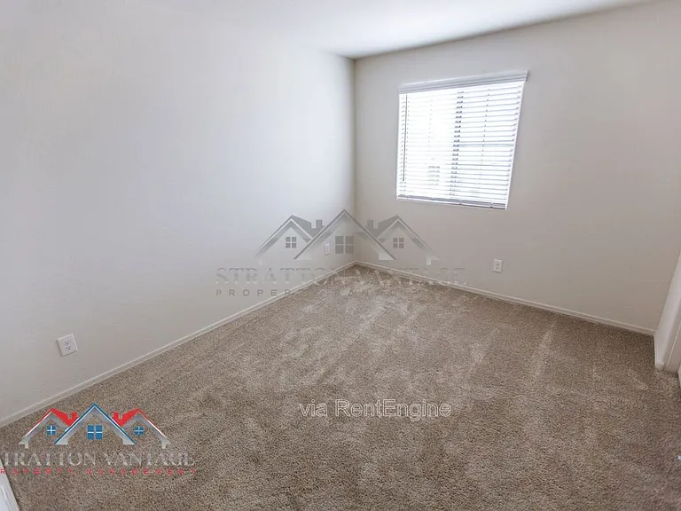 43620 W Mescal Dr — Photo 47