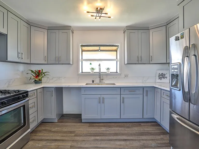 7033 W Avenue A2 — Photo 1
