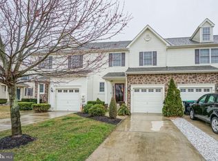 27 Camino Ct, Sicklerville, NJ 08081