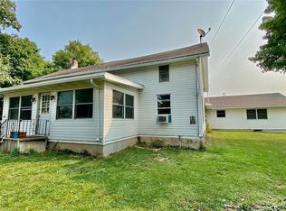 4984 Cross Rd, Cayuga, NY 13034