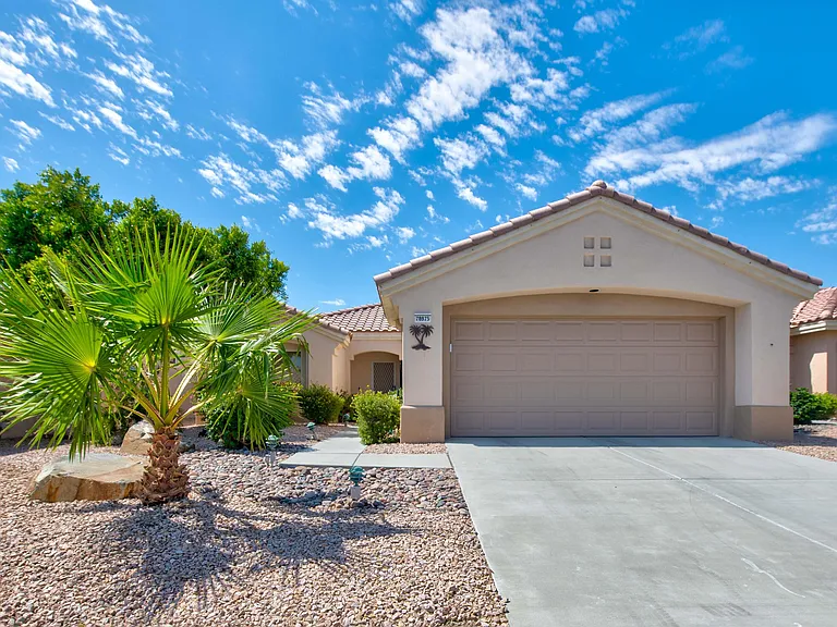 78975 Champagne Ln — Photo 2