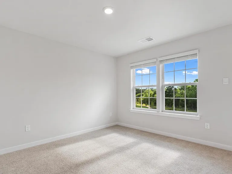 16502 Green Glade Dr — Photo 23
