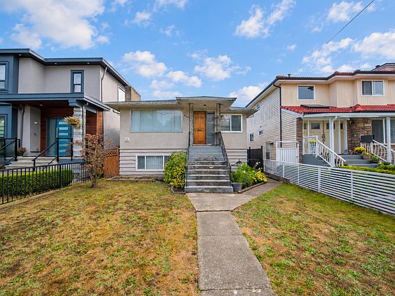3rd image of 5882 Berkeley St