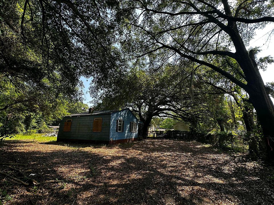 2nd image of 2168 Gaillard Ln