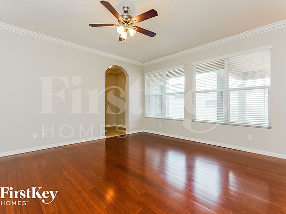 2nd image of 815 Eagle Vista Way