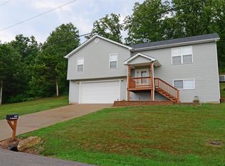 121 Ridgedale Dr, Pacific, MO 63069