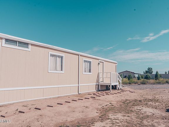 2nd image of 10114 S BRITTANY Lane