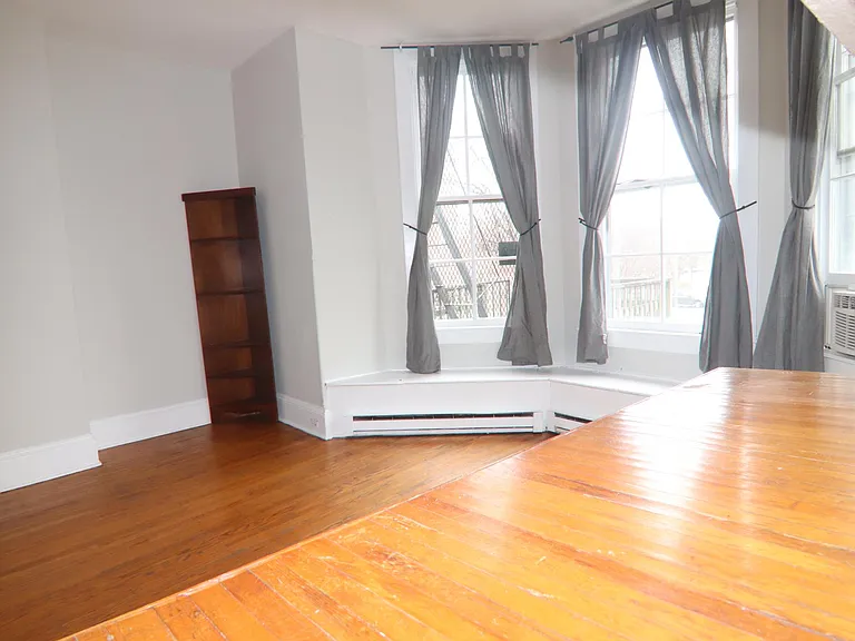 1614 Bolton St #3 — Photo 5