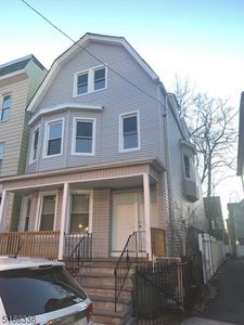 63 S 9Th St, Newark, NJ, 07107