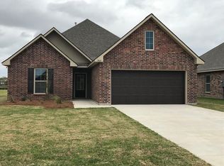 1927 Owen Dr #D, Lake Charles, LA 70607