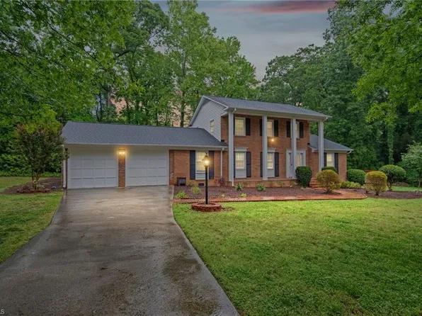 1 Anson Cir, Greensboro, NC 27407