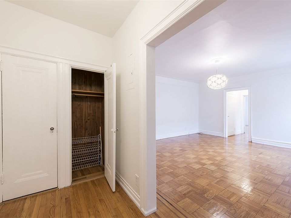 1st image of 63 Sherman Pl APT E10
