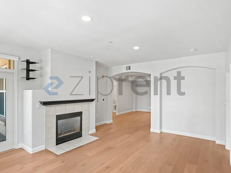 30 E Julian St #201 — Photo 9