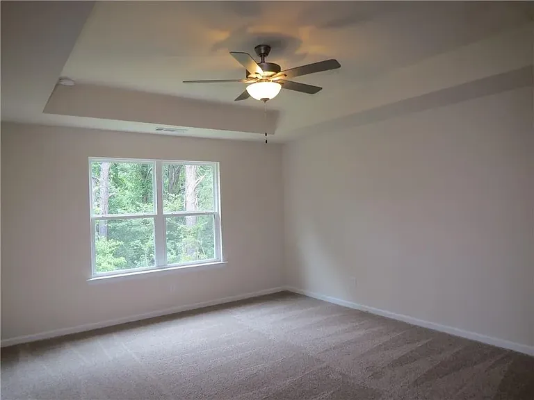 5640 Berney Cir — Photo 9