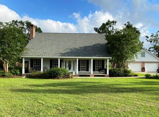 1257 Sawnee Dr, Lake Charles, LA 70611