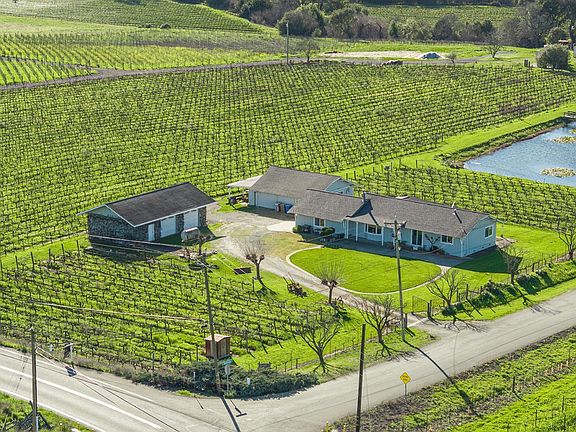 4th image of 1289 Duhig Road