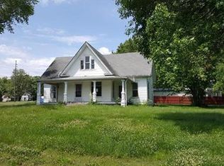 305 N Frame St, Hamilton, MO 64644