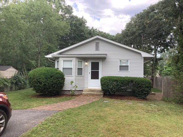 115 Priscilla Ave, Riverhead, NY 11901