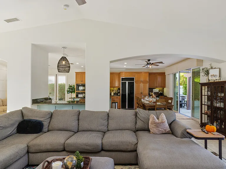 56408 Palms Dr — Photo 7