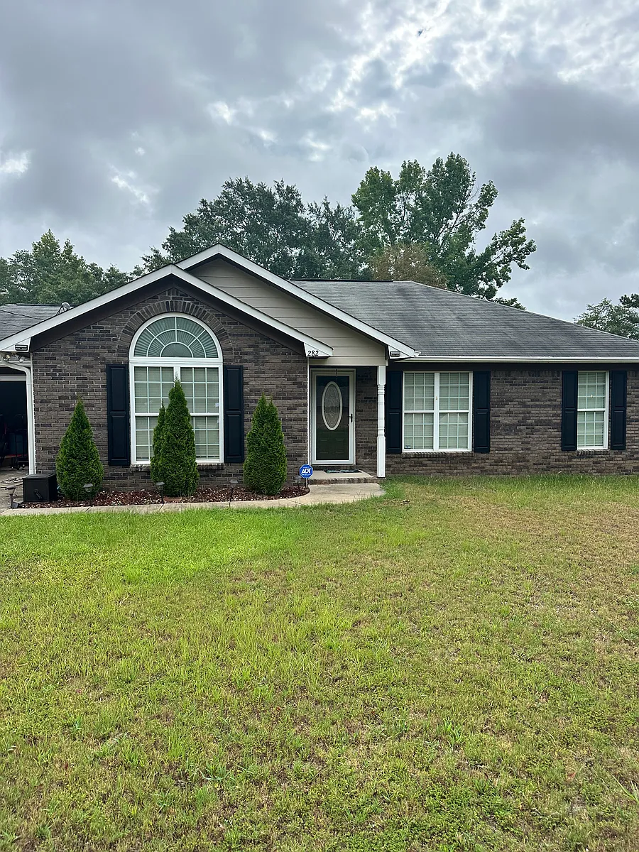Building Photo - 282 Lee Road 293