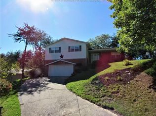 51 Simmerson Pl, Cross Lanes, WV