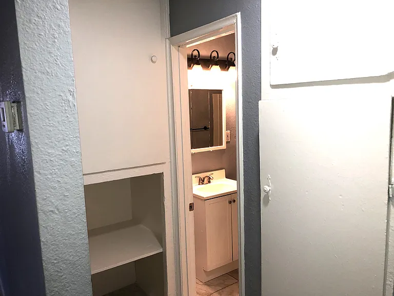 1341 Oahu St #B — Photo 6