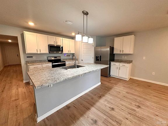 5th image of 1040 Lovebird Ct