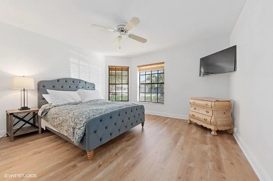 2 bed, 2.5 bath, 1728 sqft, $4,500 — Photo 1