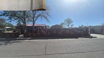 2nd image of 1900 Edith Blvd SE