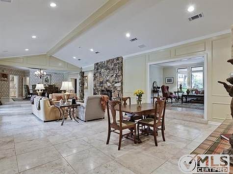 3rd image of 10983 Crooked Creek Dr