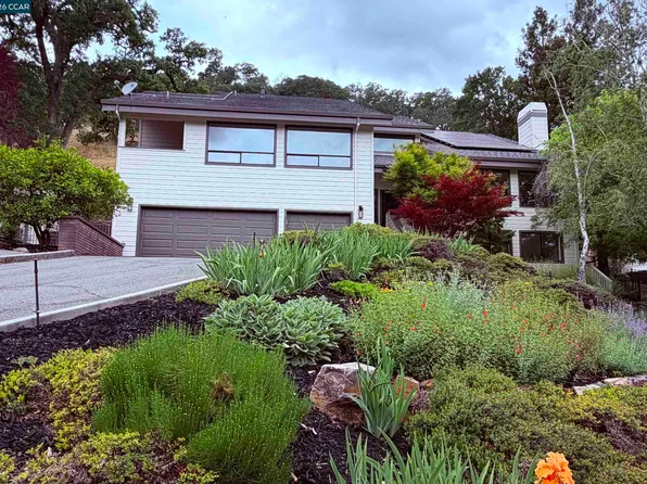 58 Saddle Rd, Walnut Creek, CA 94595