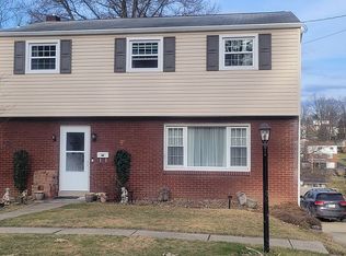 110 Sheffield Dr, Irwin, PA 15642