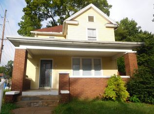 111 Smith St, Mishawaka, IN 46544
