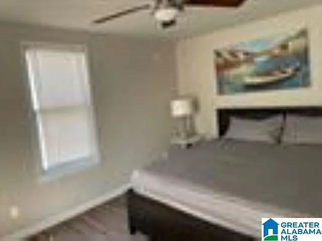3 bed, 2.0 bath, 1576 sqft, $1,950 — Photo 2