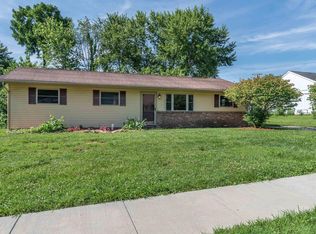 3921 W Fairington Dr, Bloomington, IN 47403