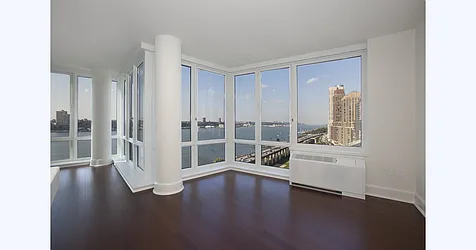 Rented by BLU Real Estate